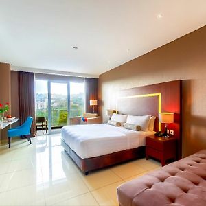 Clove Hotel Bandung